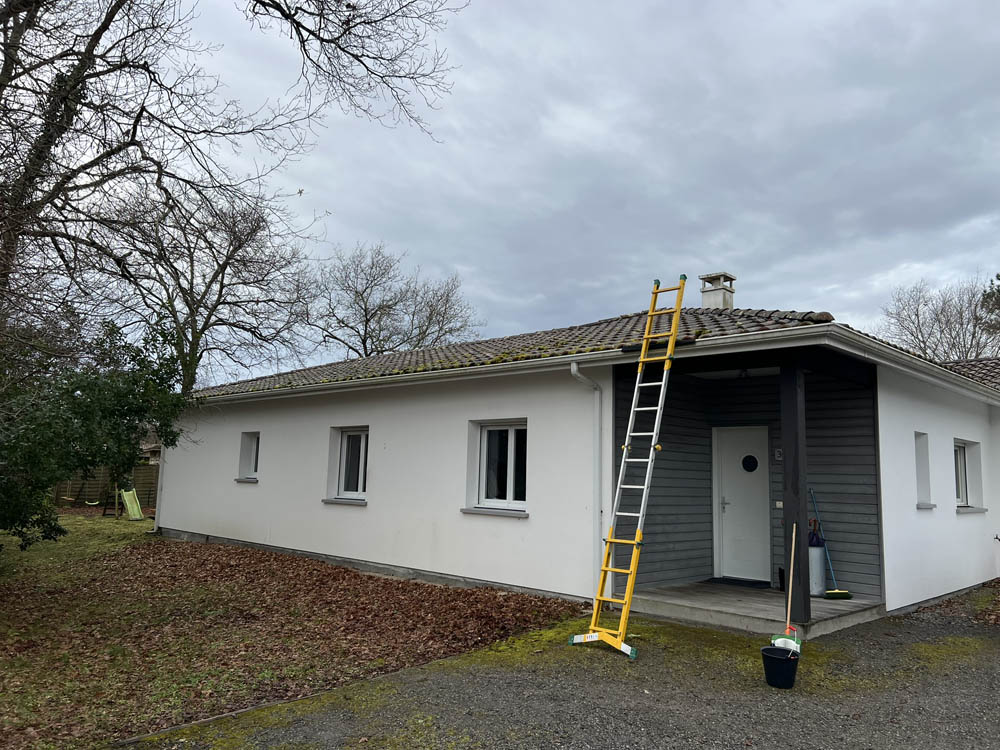 Nettoyage de toiture - NBE Nettoyage
