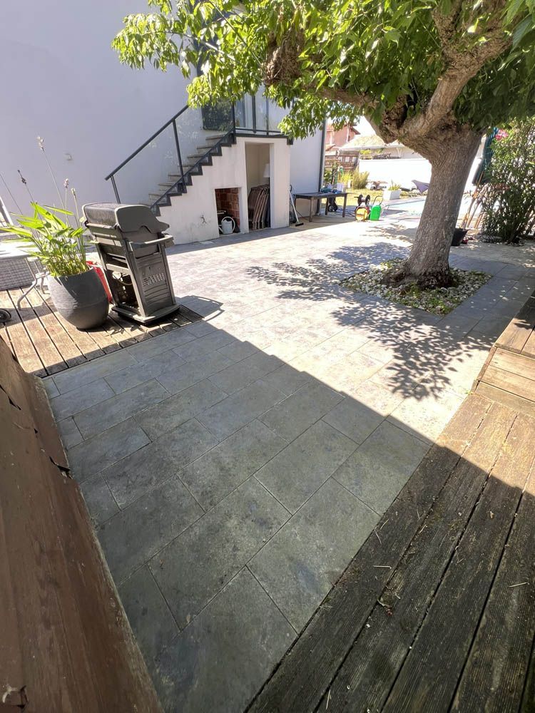nettoyage sol extérieur en carrelage- NBE Nettoyage