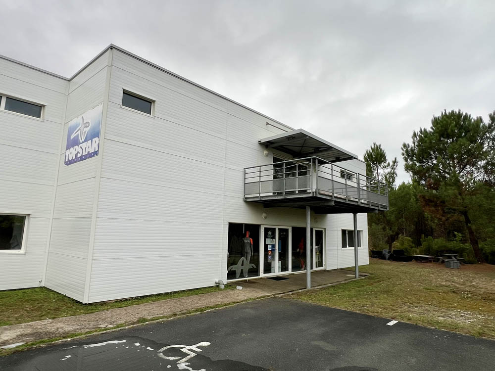 Nettoyage bardage métallique à marcheprime (33) - local professionnel