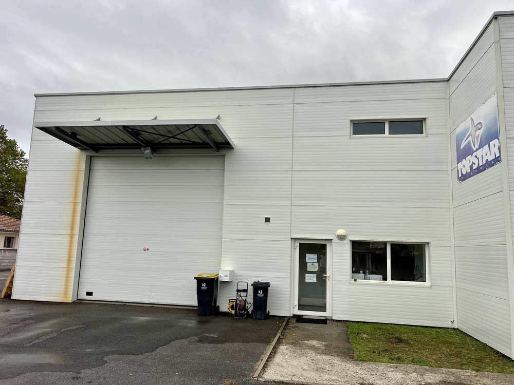 Nettoyage bardage métallique à marcheprime (33) - local professionnel
