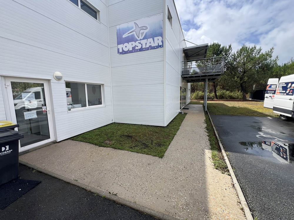 Nettoyage bardage métallique à marcheprime (33) - local professionnel
