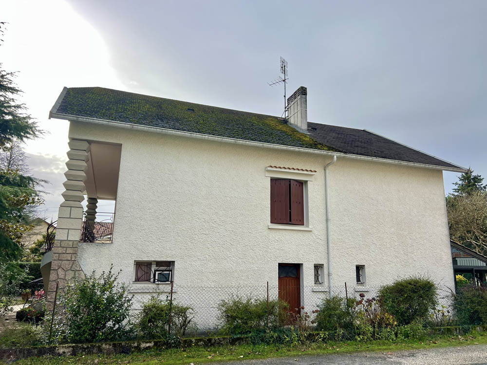 Nettoyage de toiture en shingle -NBE Nettoyage