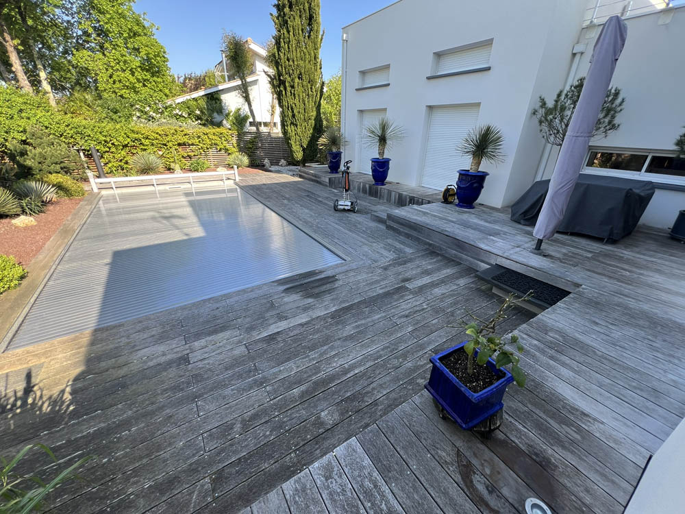 Nettoyage de terrasse bois à Gujan-Mestras