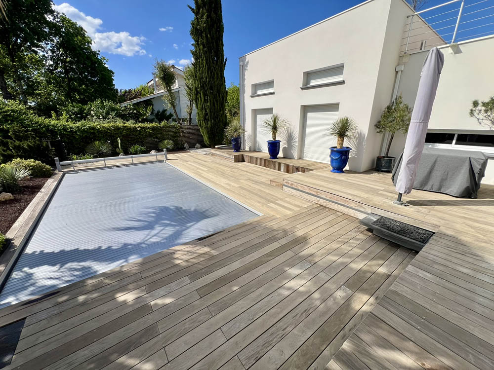 Nettoyage de terrasse bois à Gujan-Mestras