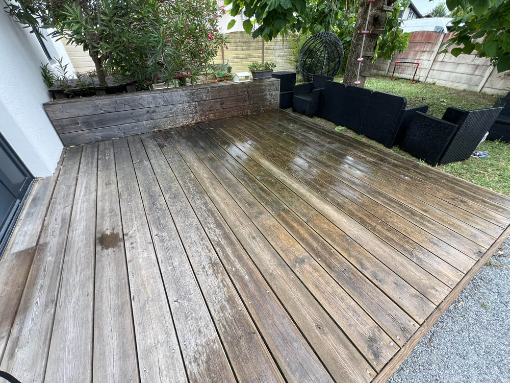 Nettoyage de terrasses bois à Gujan-Mestras